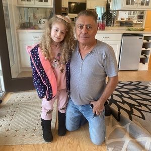 Meet your Posher, Raul